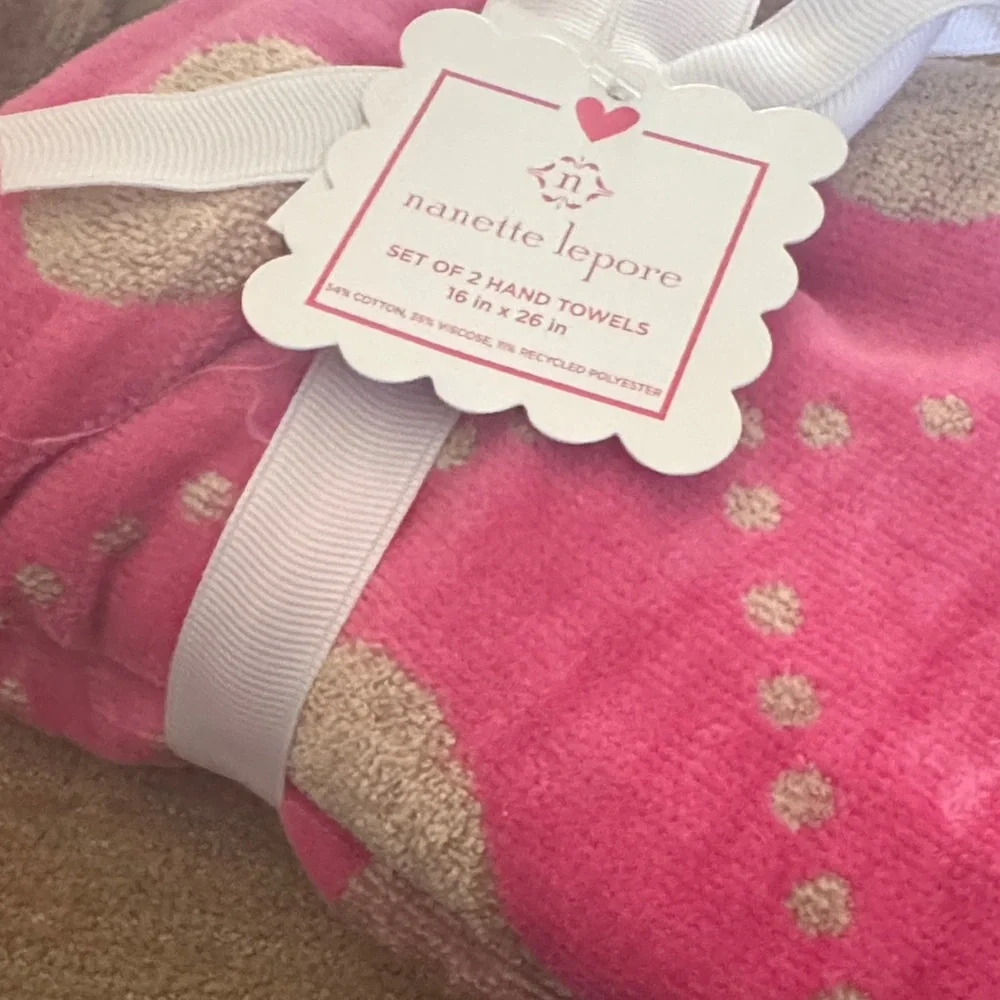 Nanette Lepore Pink and Cream Heart Hand Towels
